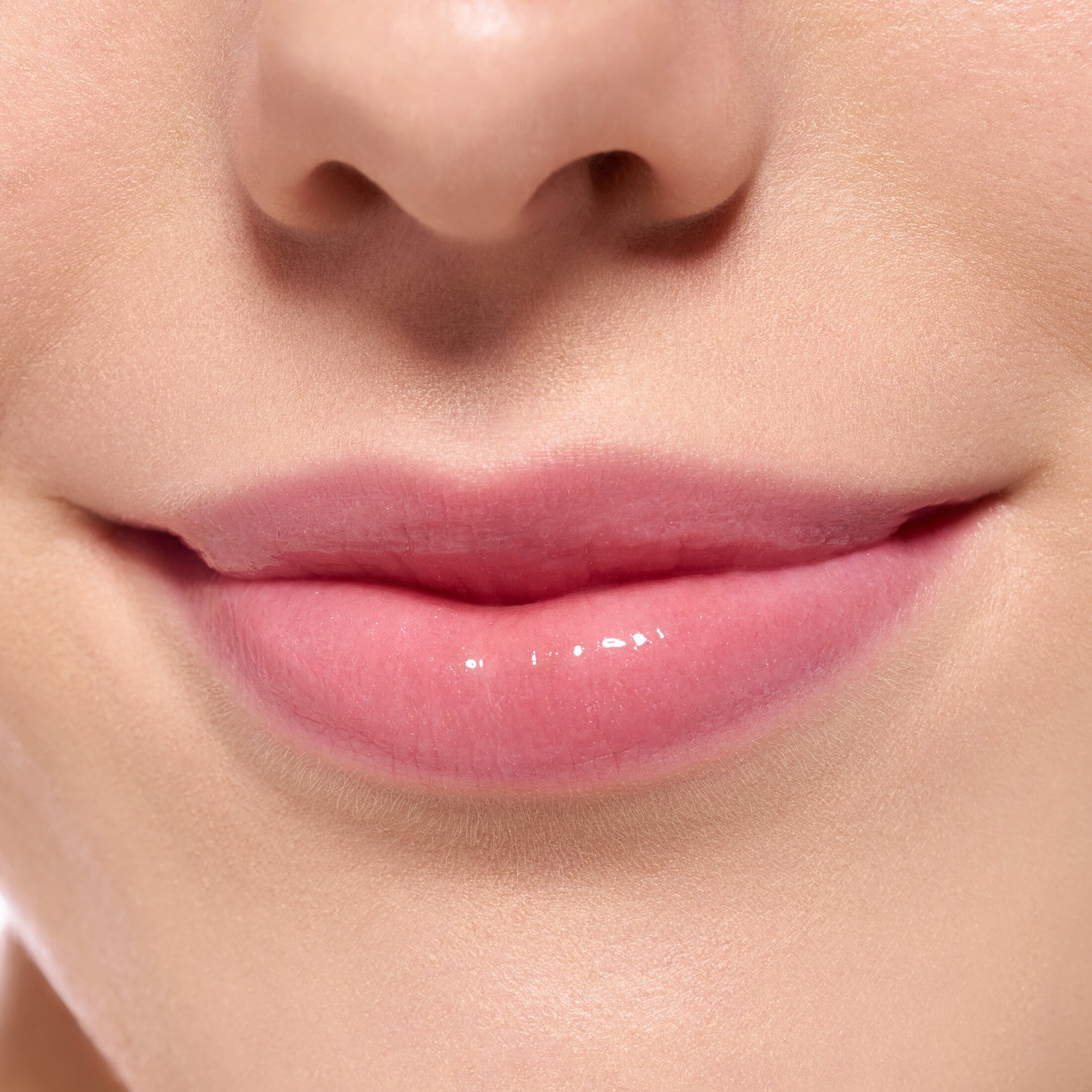 essence The Super Peptide Glossy Lip Treatment, 05 Holomazing!