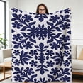 thumbnail image 5 of FLASHLUMI 30"×40" Soft Sherpa Blanket, Cozy Plush Warm Throw Blanket for Couch Bed Sofa Home Office Decor, 5 of 10