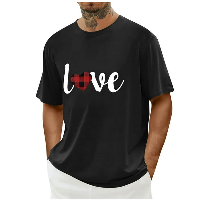 Tops para hombre, blusas y camisas de cuello redondo y manga corta para hombre. Camiseta/camisa informal de cuello redondo y manga corta con estampado de corazones para hombre. Tops de poliéster para