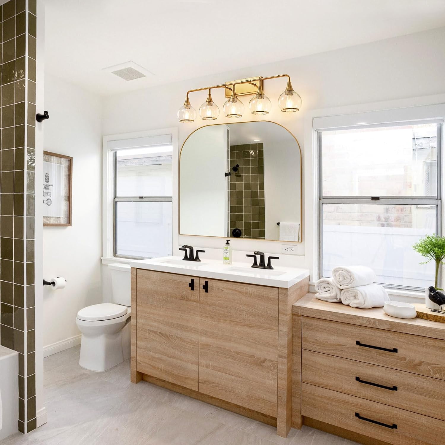 5-Lights Bathroom Light Fixtures Gold Bathroom Vanity Light Over Mirror with Clear Glass Shade Wall Sconce Lighting