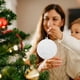 thumbnail image 5 of Adornos de Navidad para árboles: conjunto de 12 piezas irrompibles, bolas blancas para árboles y decoración de fiestas, 5 of 8