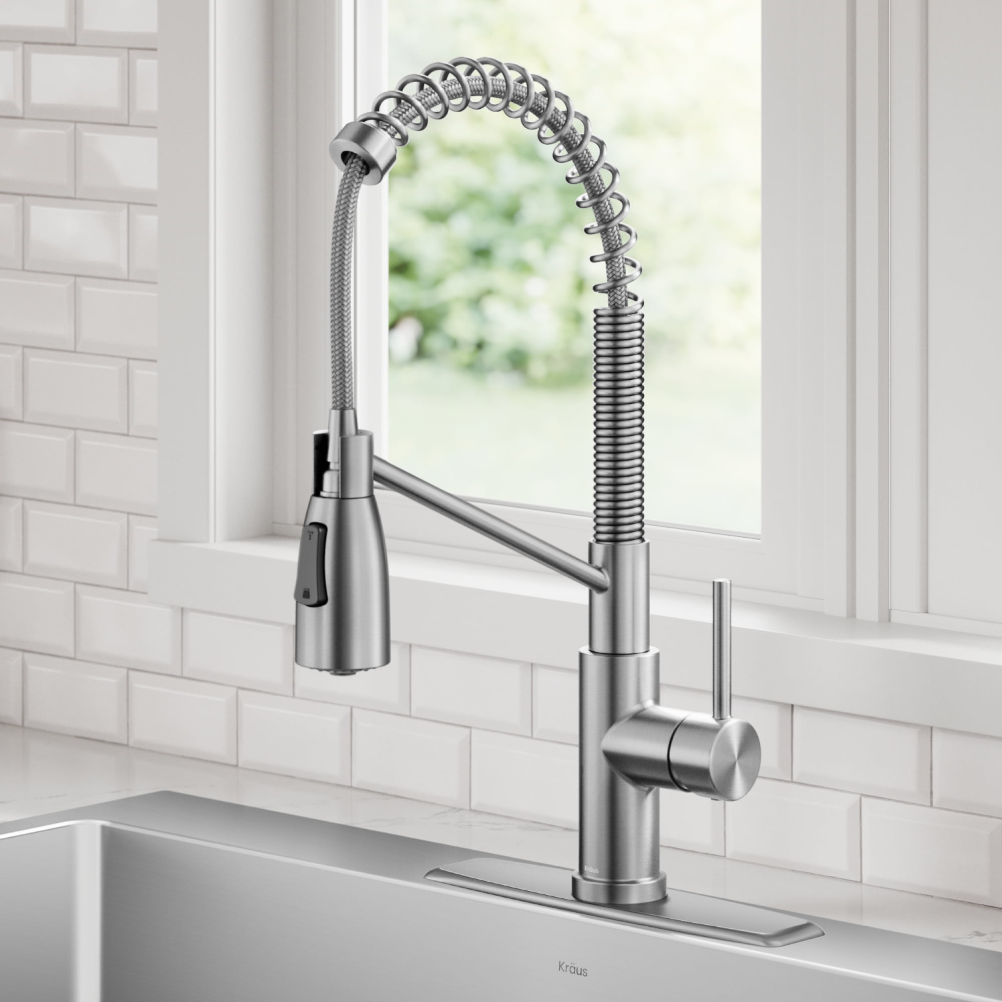 KRAUS Commercial Style Single Handle Pull-Down Kitchen Faucet in Spot-Free Stainless Steel