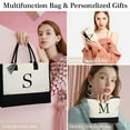 thumbnail image 2 of YOOLIFE Bolsa de lona con inicial y bolsa de maquillaje, regalos de cumpleaños personalizados para mujeres, mamá, hija, hermana, amigas, maestra, regalos de boda para dama de honor, 2 of 5