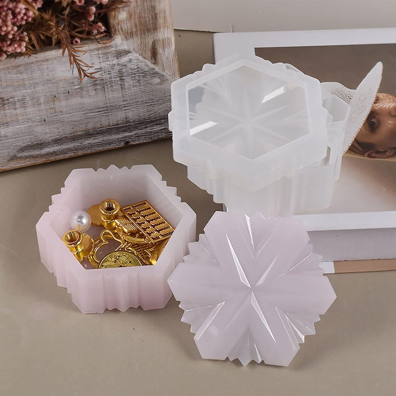 1PC Hexagonal Star Storage Box Silicone Mold, Crystal Epoxy Mold with Lid, Used for Epoxy Resin Jewelry Container Mold, Jewelry Home Decoration