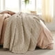 thumbnail image 2 of Colcha Bedsure Hazel para cama individual, ligera, 2 of 8