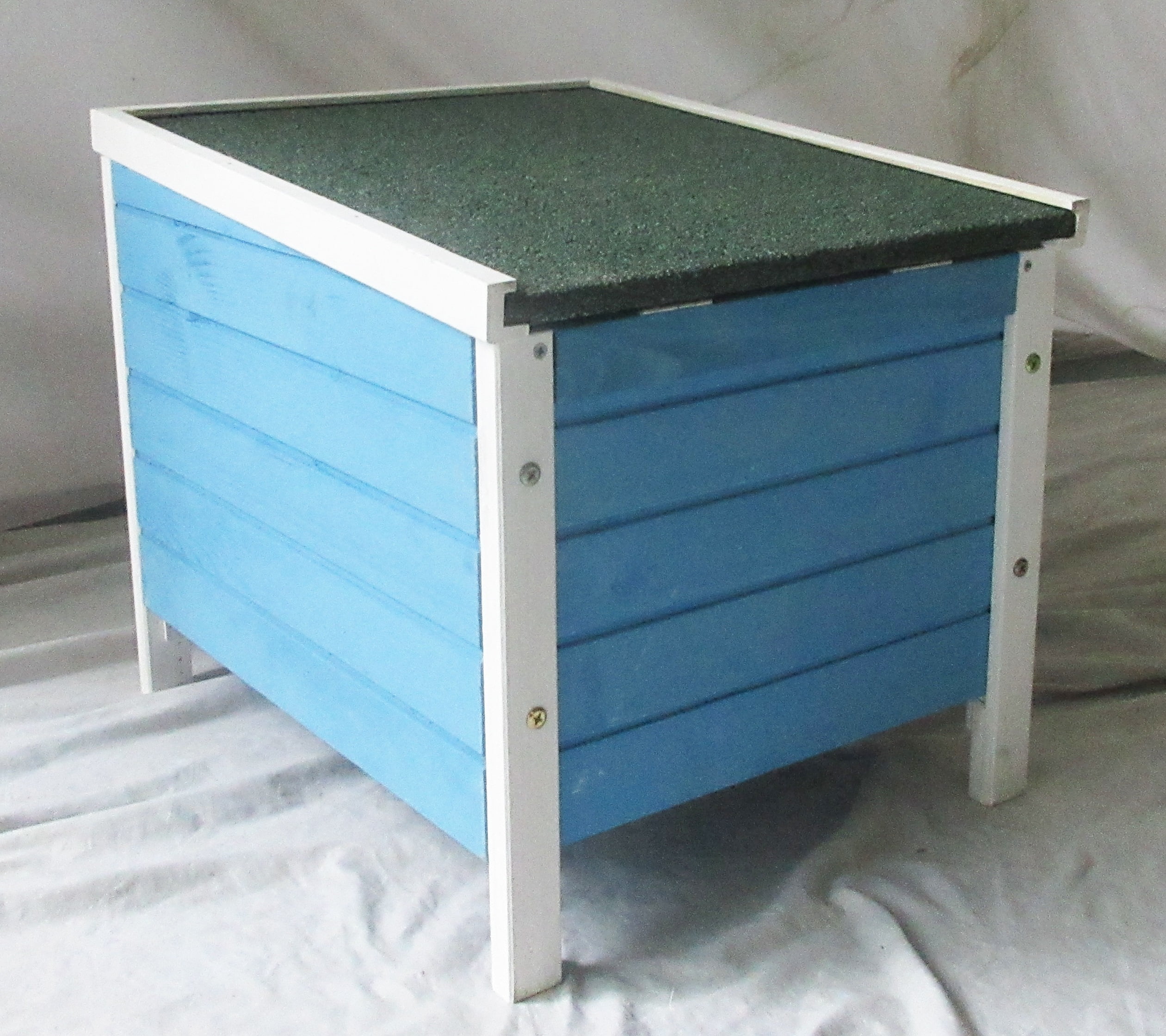 Seny Outdoor Cat House, Rabbit Hutch Small Animal Home, Shelter Weatherproof for Guinea Pigs Chinchilla