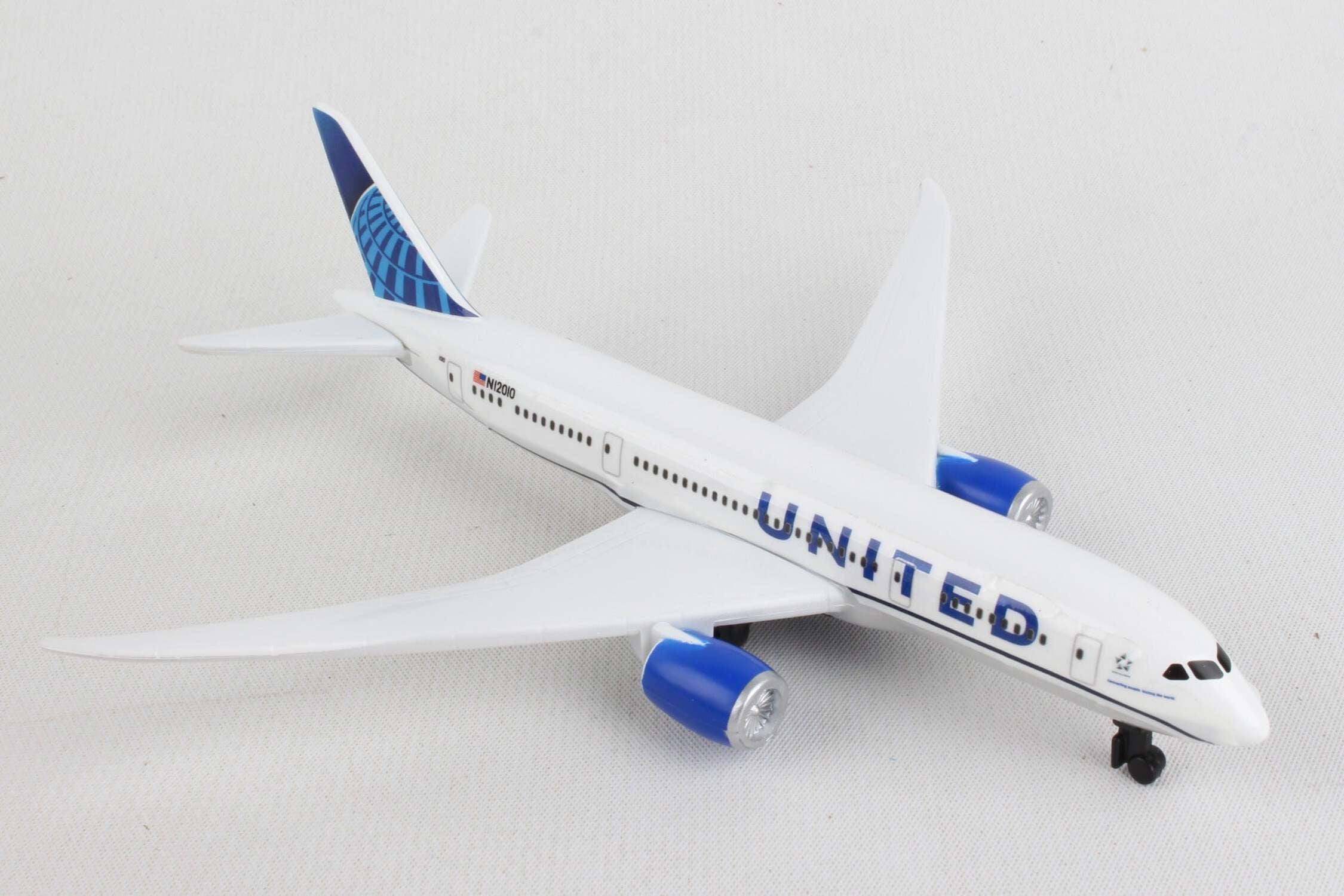 DARON RT6264-2 UNITED Airlines Boeing 787 Die Cast Model Plane