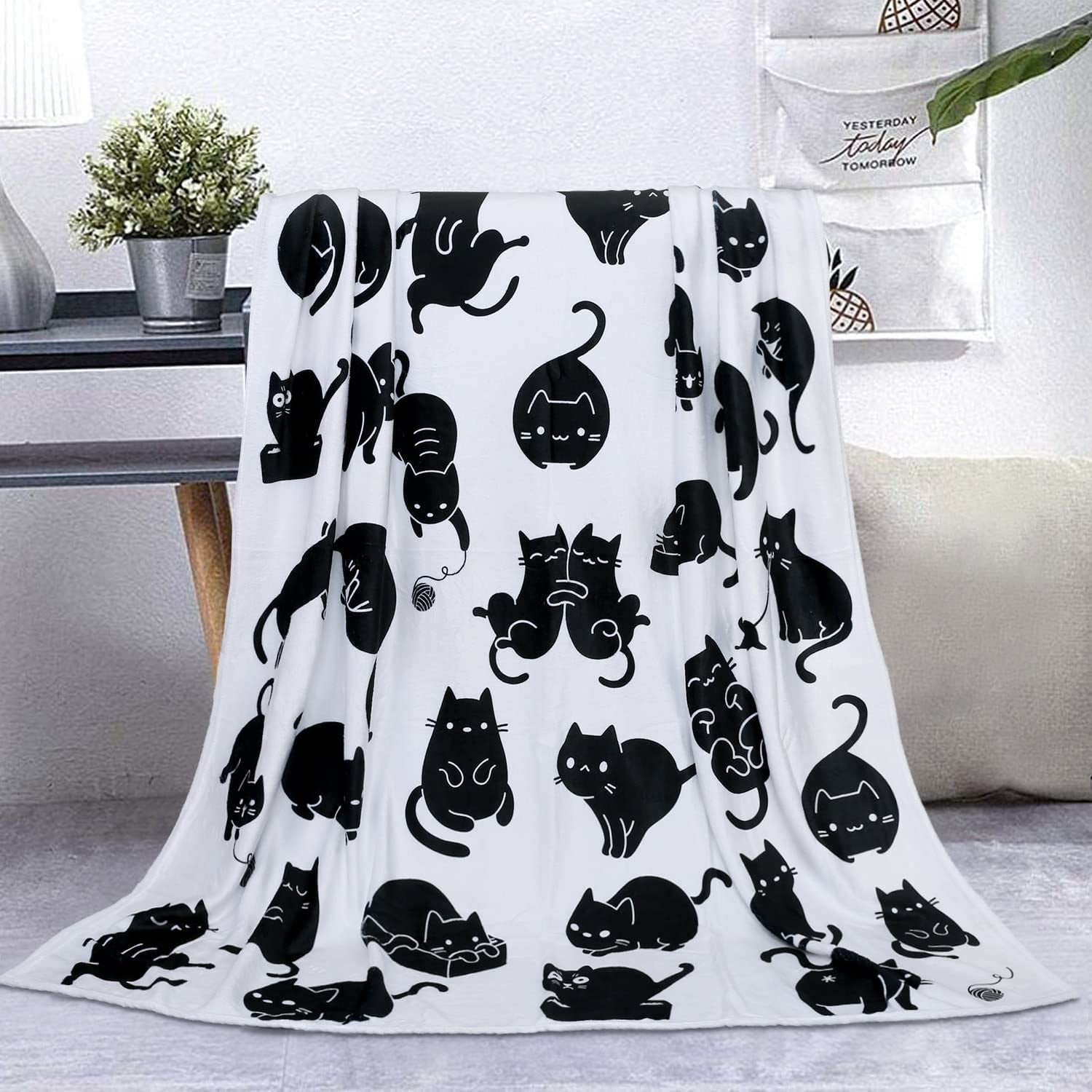 Black and white cat blanket hot sale