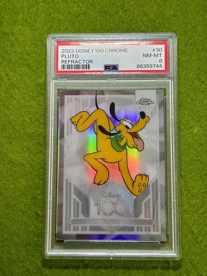 PLUTO of MICKEY MOUSE Disney 100 REFRACTOR POP 1/1 PSA 8 Card 2023