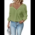 thumbnail image 1 of Blusa Asimétrica con Hombros Descubiertos y Larga Abotonada para Mujer, Color Amarillo y Verde, Talla XL, 1 of 6