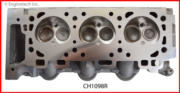 CYL HEAD COMPLETE FORD RH