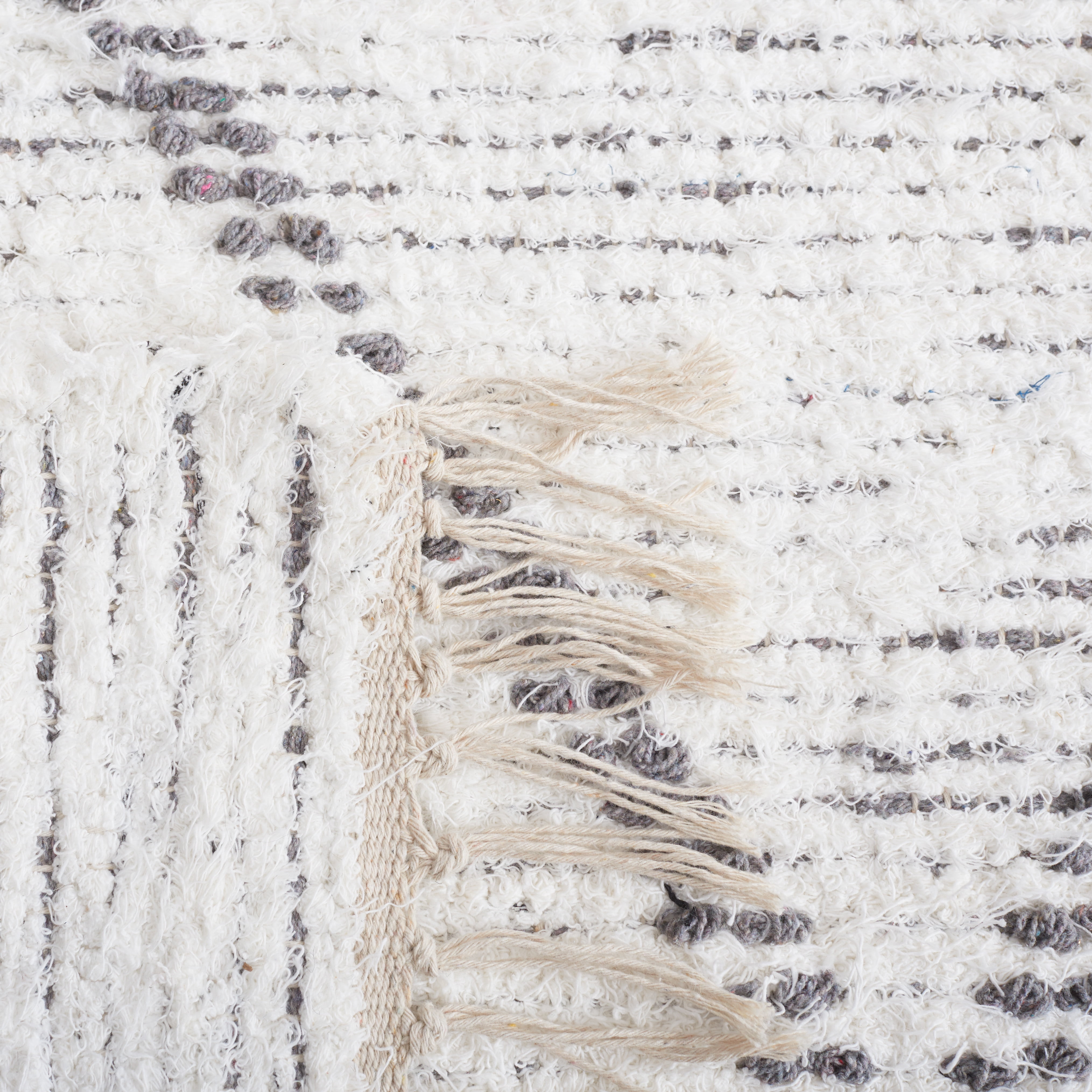 SAFAVIEH Casablanca Amy Diamond Cotton Area Rug, Ivory/Grey, 5' x 8'