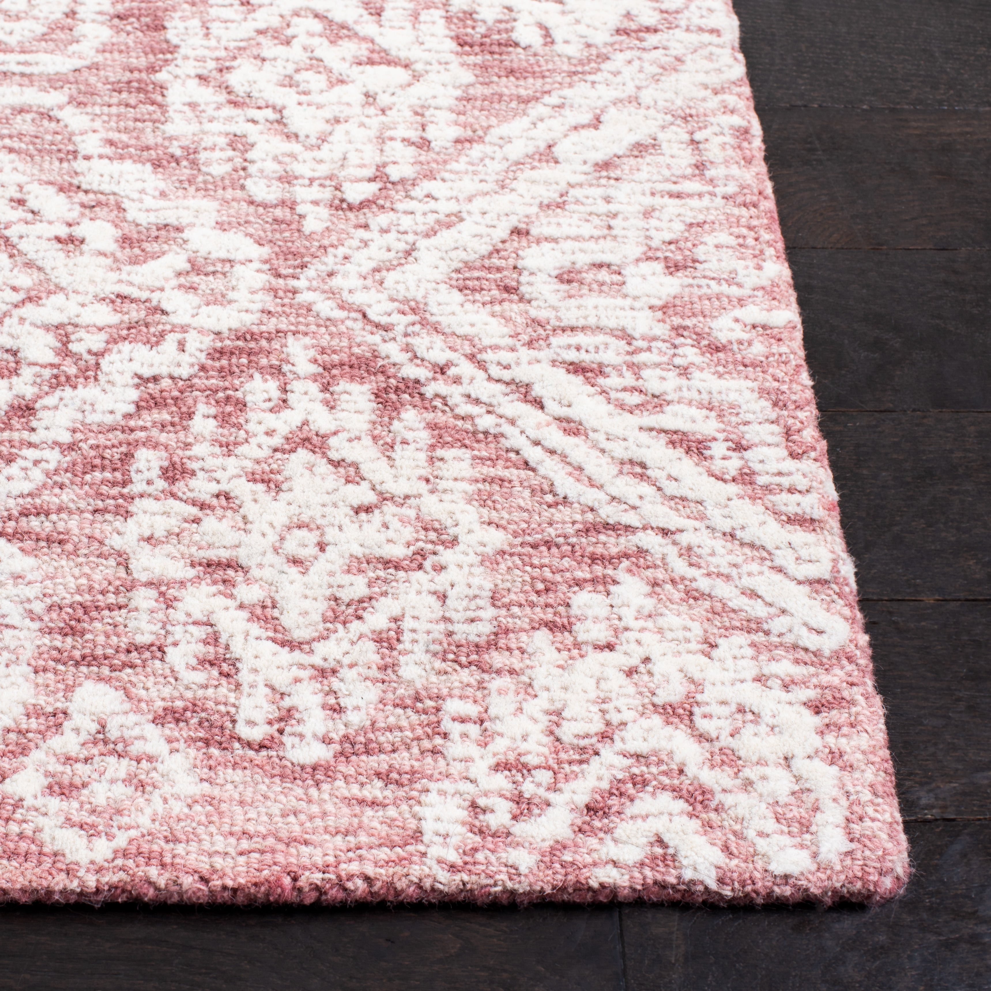 Safavieh Metro Riley Medallion Runner Rug, Dark Pink/Ivory, 2'3" x 8'