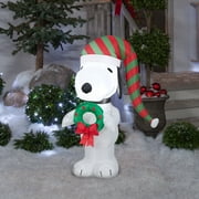 Gemmy Airblown Inflatable Snoopy with Wreath