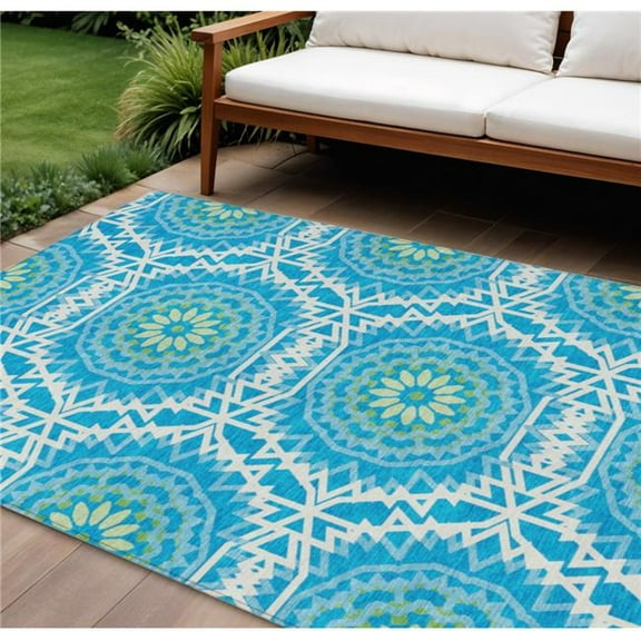 HomeRoots 578591 10 x 14 ft. Floral Medallion Washable Indoor & Outdoor Rectangle Area Rug, Ivory & Sky Blue