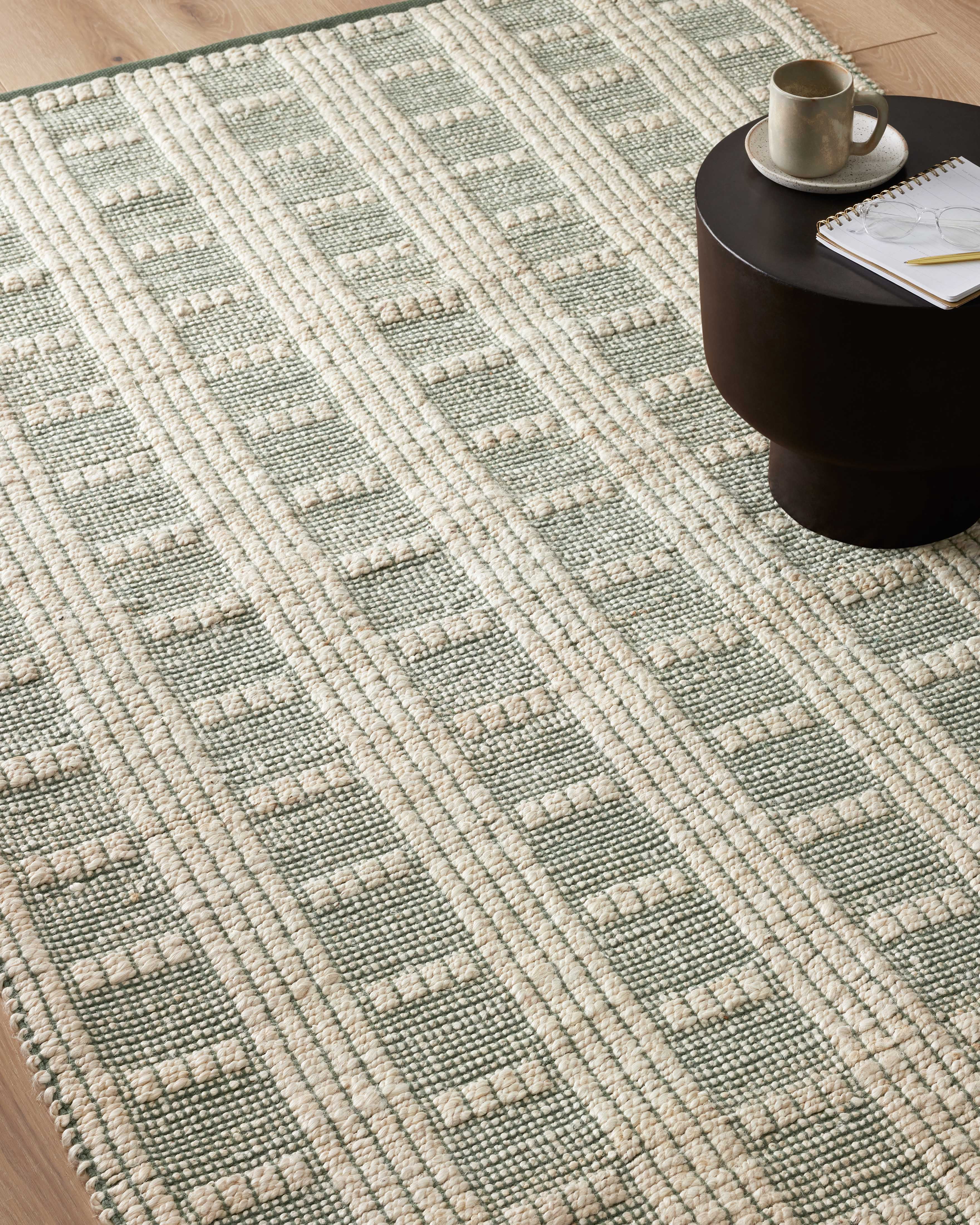 Angela Rose x Loloi Colton Ivory / Sage 5'-0" x 7'-0" Area Rug