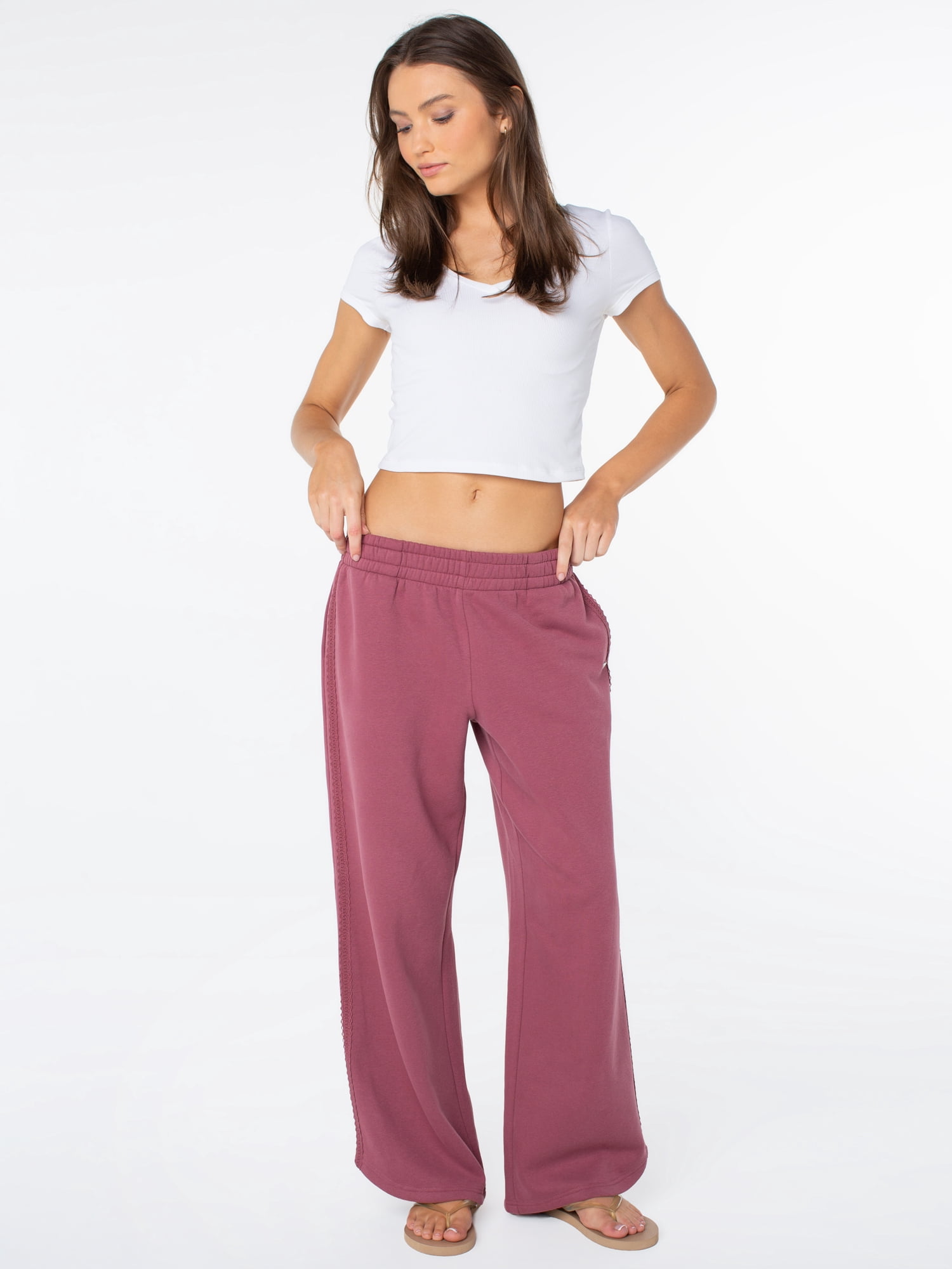 Celebrity Pink Women's and Women's Plus Fleece Wide Leg Sweatpant, Sizes XS-4X