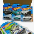 thumbnail image 4 of Hot Wheels-Coche de juguete para niños, modelo Original de Hot Wheels, fundido a presión 1/64 Voiture, Toyota, Ford, Batmobile, Benz, regalo de cumpleaños, 4 of 5