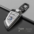 thumbnail image 3 of Funda de cuero para llave de BMW compatible con los modelos X1, X2, X3, X4, X5, X6 y X7, Serie 3, Serie 5, 520i y 530i, llavero con borde afilado, 3 of 5