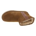 thumbnail image 2 of UGG Bottes Classiques Mini Logo Latéral II pour Femmes, Châtaigne, 7, 2 of 6
