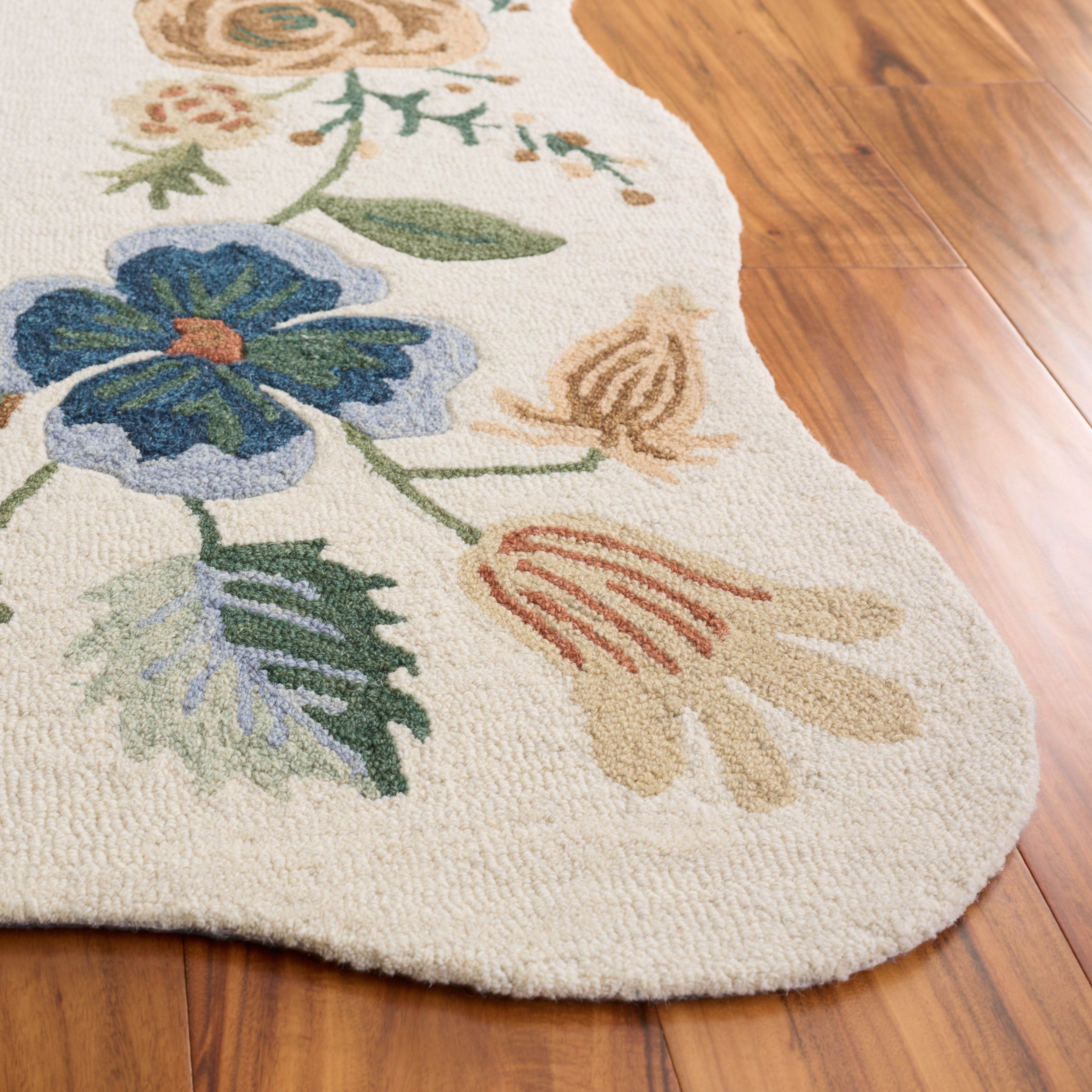 Safavieh Jardin Emalee Floral Area Rug, Ivory/Green, 9' x 12'