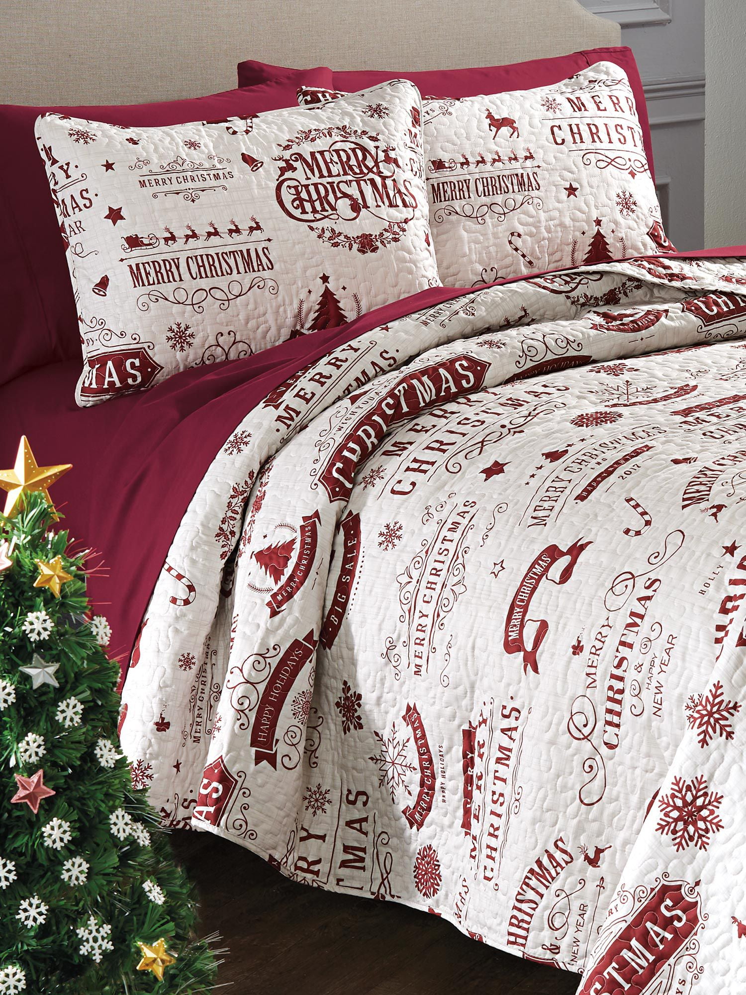 Red Merry Christmas, Holidays, Reindeer Twin Quilt & Sham Set (2 Piece
