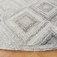 thumbnail image 3 of SAFAVIEH Metro Bronte Diamond Area Rug, Grey/Light Brown, 6' x 6' Round, 3 of 8