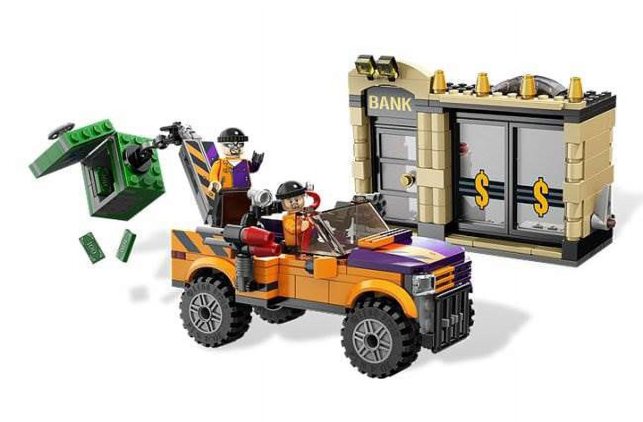 LEGO? DC Universe Super Heroes Batman Batmobile & Two Face Chase 