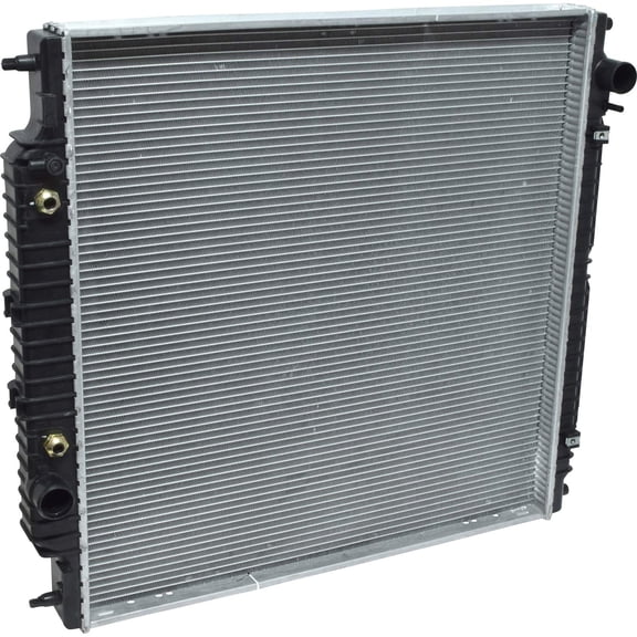 Radiator for 05-07 Ford F-350 V8 5.4L