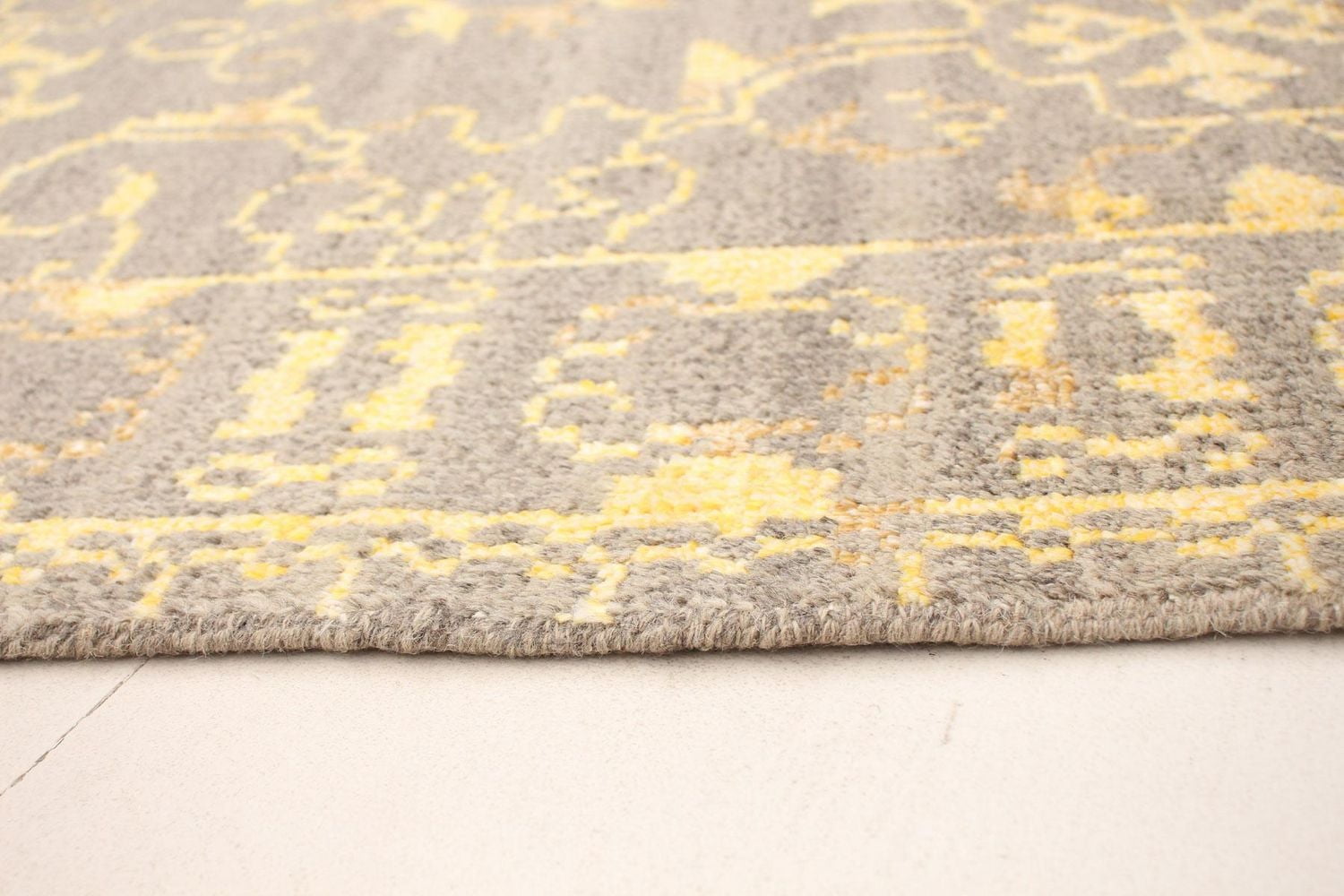 ECARPETGALLERY 5'5" x 8'6" Bordered La Seda Hand-knotted Area Rug for Living Room, Dining Room and Bedroom in Grey