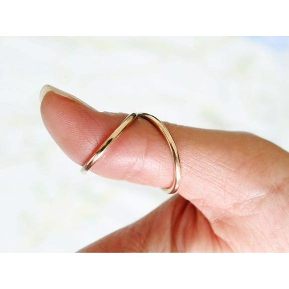 SS DESIGNS Adjustable Trigger Thumb Splint Ring – Arthritis & Mallet Finger Support, Handmade Hammered Brace in Silver