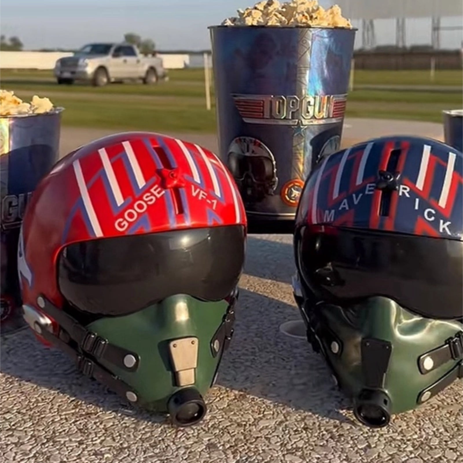 Top Maverick Pilot Helmet Popcorn Bucket, Large Reusable Plastic Popcorn Bowl, Goose & Maverick Helmet Shaped Snack Container, 40th Anniversary Collectible Popcorn Holder for Movie Night Home Party,A