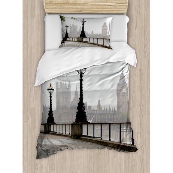 London Duvet Cover Set Twin Size, Ancient Big Ben View from the Street Palace of Westminster Touristic Great Britain, Decorative 2 Piece Bedding Set with 1 Pillow Sham, Multicolor, by Ambesonne