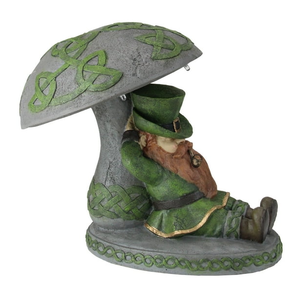 10" Green and Gray LED Solar Leprechaun Leaning on Mushroom Statue
