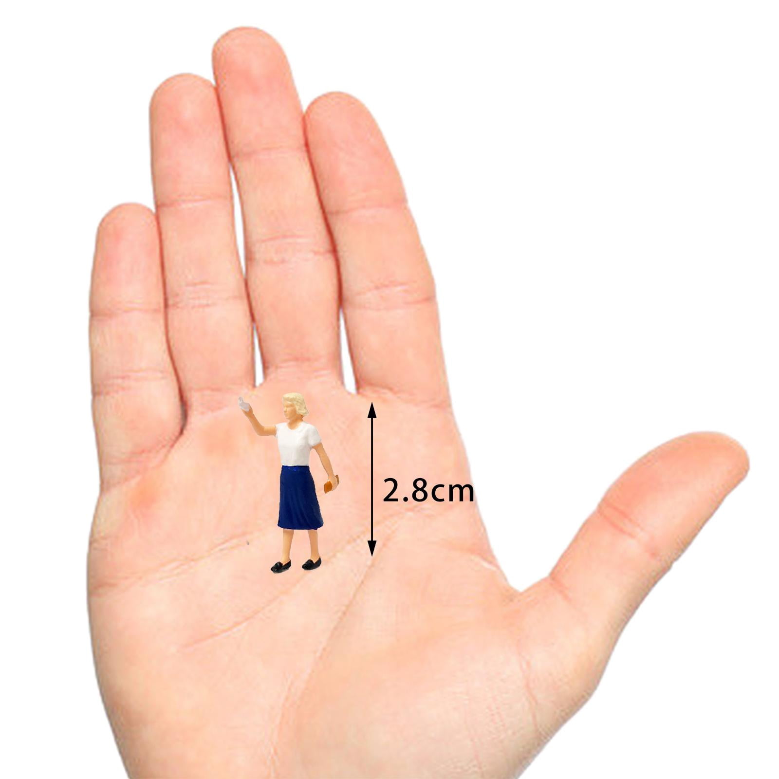Resin 1/64 People Figures Tiny People for Diorama Miniature Scenes Layout