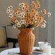 thumbnail image 5 of Arreglo floral de simulación de flores artificiales de ciruela pequeña for decoración de mesa de sala de estar, 5 of 5