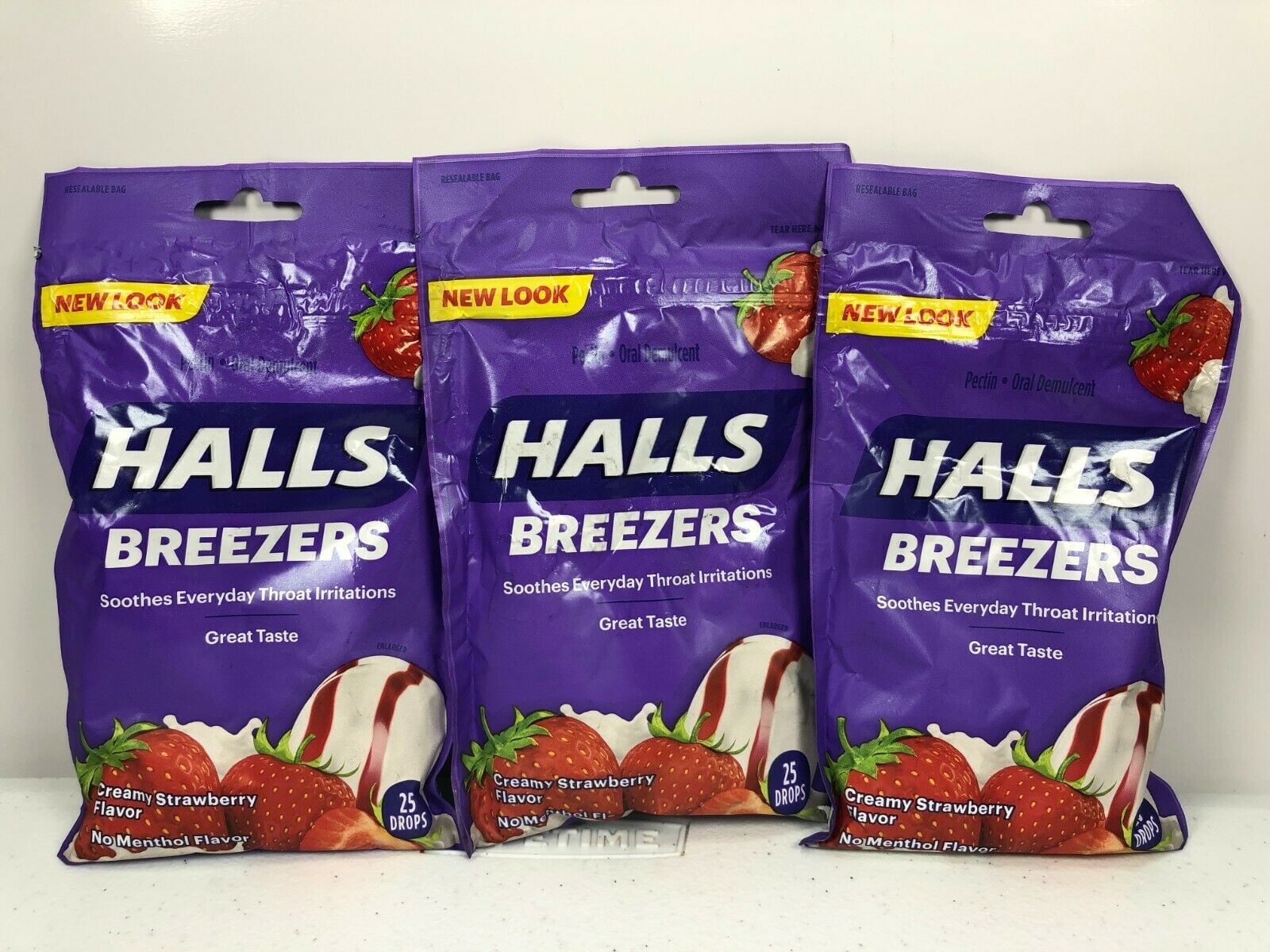 Halls hotsell breezers walmart