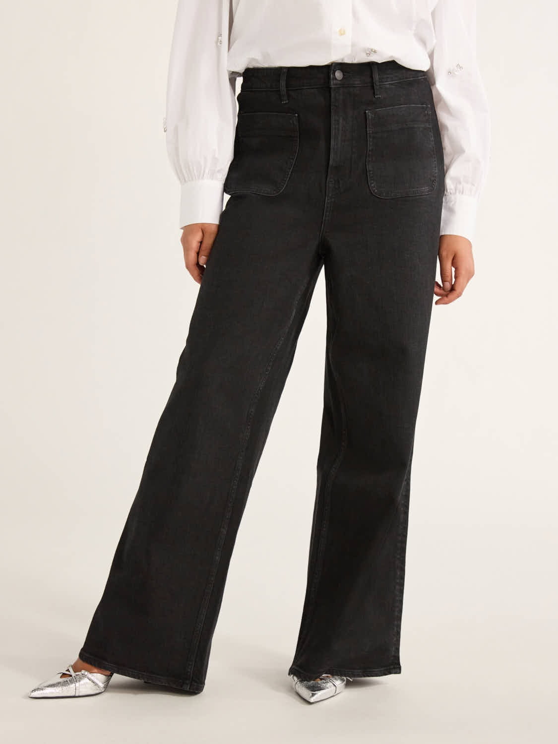 Free Assembly Women's and Women's Plus Wide Leg Jeans with Patch Pockets, 30", 32", and 34" Inseams, Sizes 0-26W