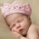 thumbnail image 2 of KAKOWELY Gorro de corona de punto a crochet hecho a mano para fotografía de bebé recién nacido (rosa), 2 of 4