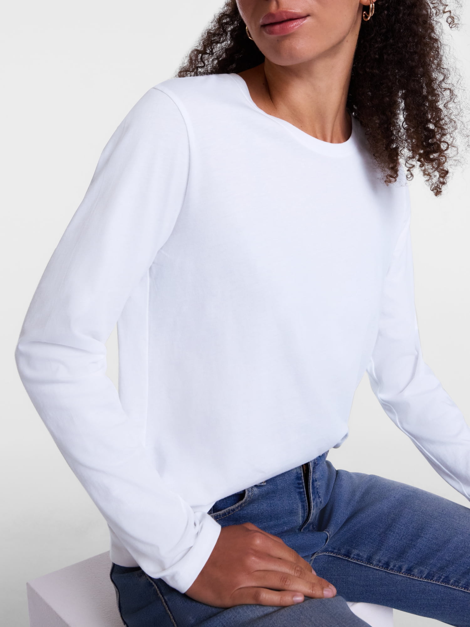 Scenario Women's Cotton Crewneck Tee with Long Sleeves, Sizes XS-XXXL