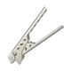 thumbnail image 1 of Pinza para levantar ollas y sartenes calientes para acampar Plata, 1 of 9