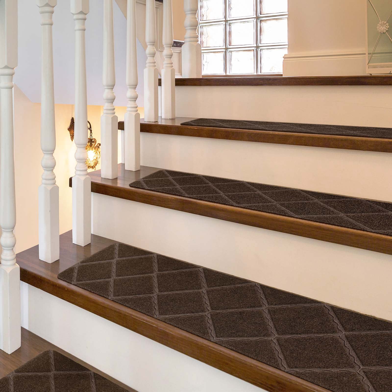 Stair Tread Carpet for Wooden Steps, 15pcs Non-Slip Indoor Outdoor Stair Tread Covers Rugs, 8in x 30in, Brown