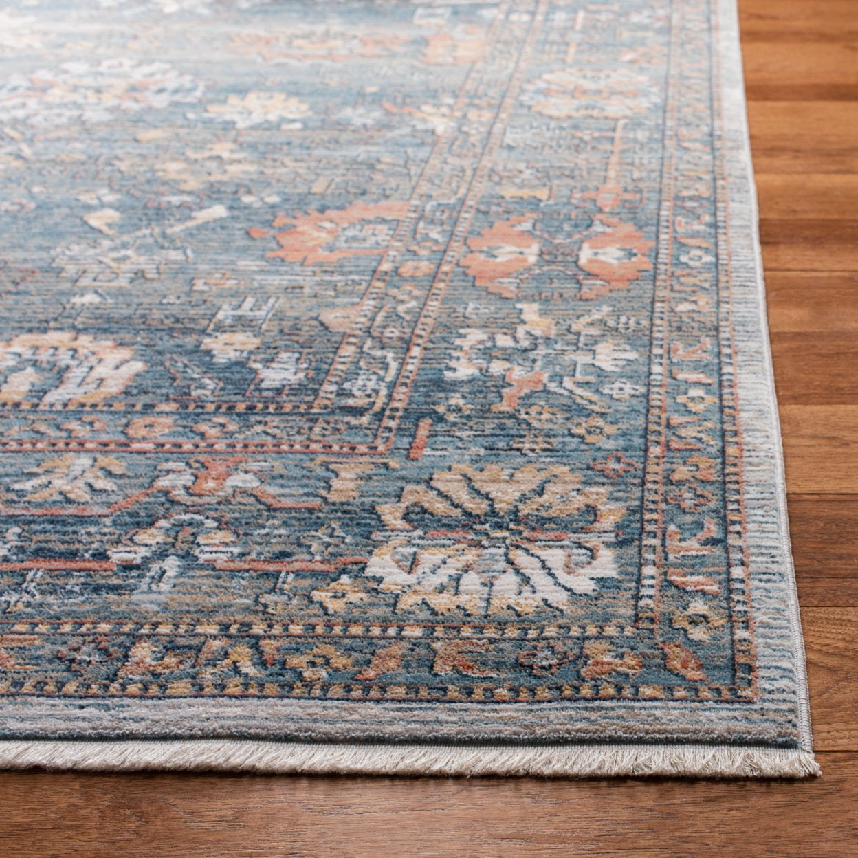 SAFAVIEH Victoria Michayla Floral Bordered Area Rug, Blue/Ivory, 4' x 6'