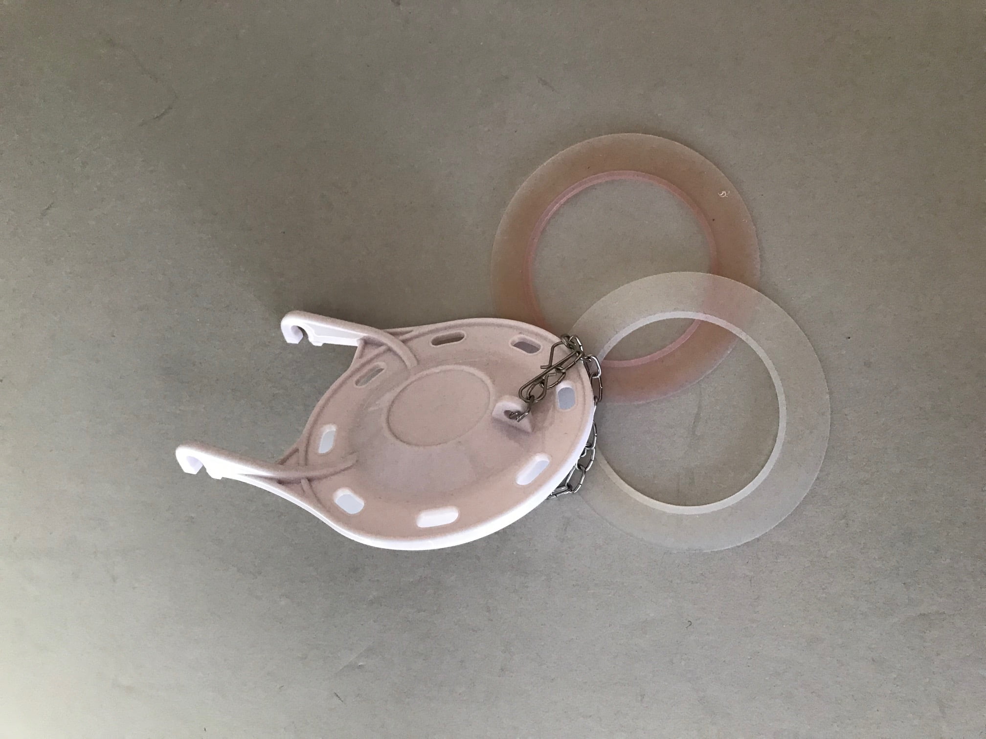 Toilet Flapper Valve fits Jacuzzi and Kohler 3.5 inch Toilets, Has Nylon Chain and Two Extra Silicone Replaceable Seals
