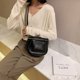 thumbnail image 5 of Bolso de cintura para mujer elegante, bolso de hombro para mujer, bolso de cuero con cremallera y correa de hombro extraíble, 5 of 6