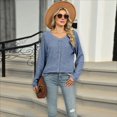 thumbnail image 4 of Suéteres Ligeros para Mujer 2025, Camiseta Henley de Larga, Blusa Informal de Cuello Redondo para Otoño. Azul L, 4 of 10