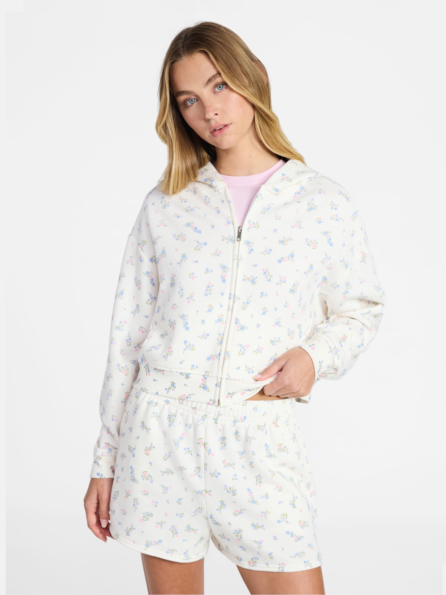 No Boundaries Boxy Zip-Up Hoodie, Women's XXS-XXL - Walmart.com