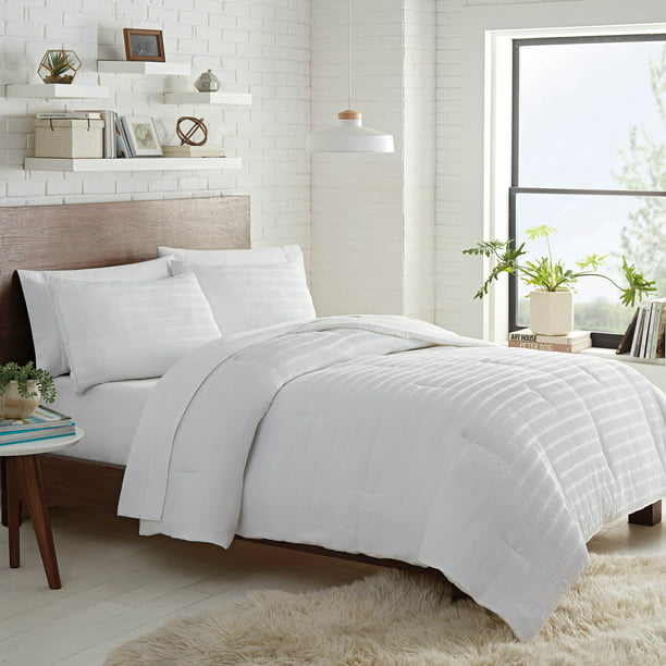 Carissa Sparkle Ruched Comforter Set, White Xl Twin Duvet Cover