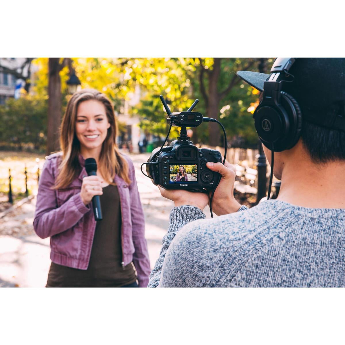 Audio-Technica ATW-1701/L System 10 Camera-Mount Digital Wireless System with Omni Lavalier Microphone