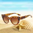 thumbnail image 3 of Bangcool Lunettes de Soleil Rétro pour Femmes Protection Vintage, 3 of 10